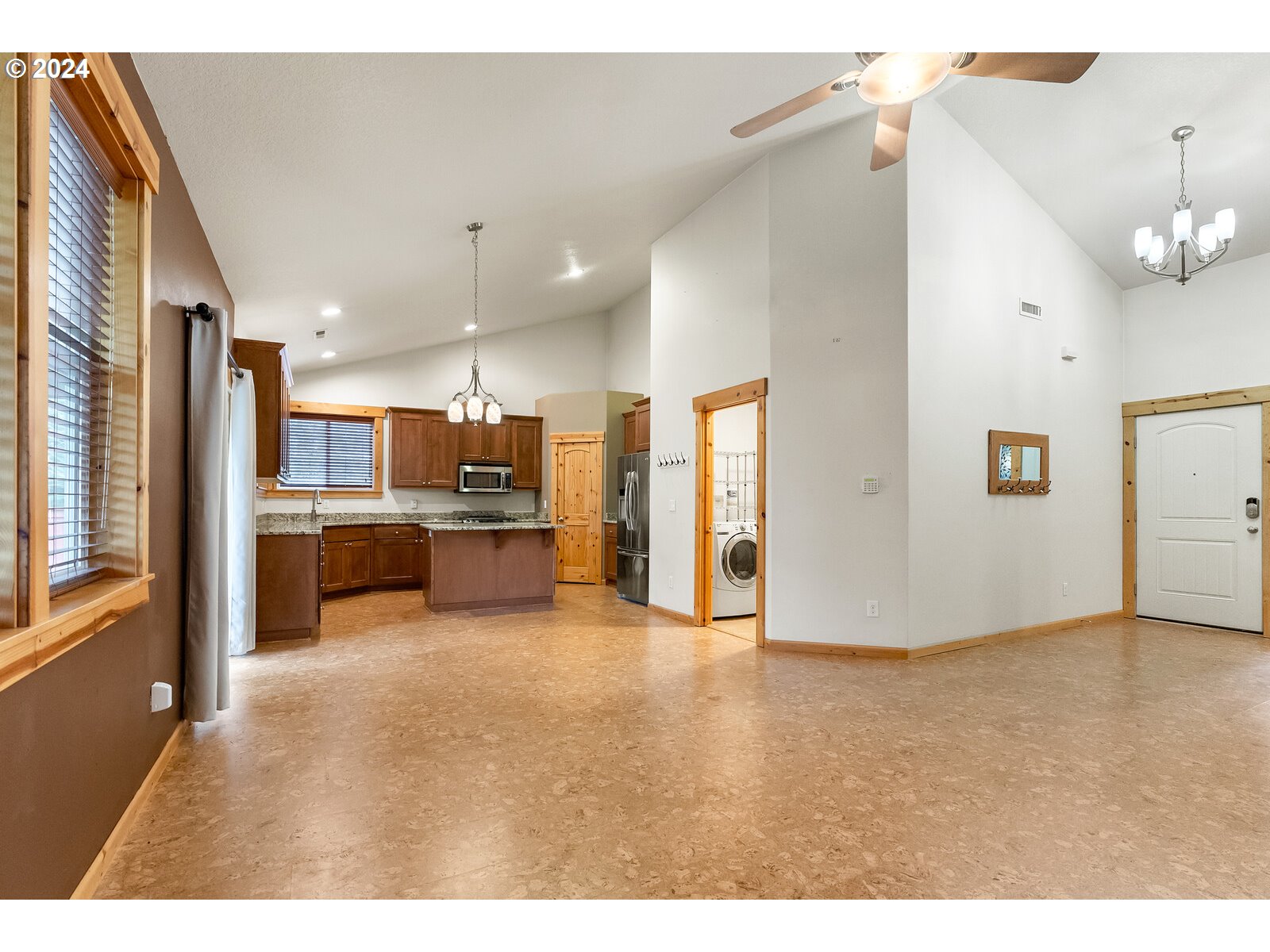 3505 Northeast Corbin Road Vancouver, WA 98686 - Photo 6 of 29 Gallery Image 6