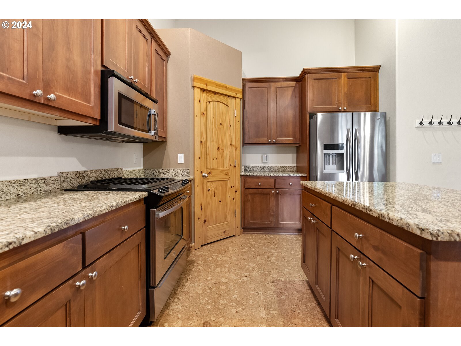 3505 Northeast Corbin Road Vancouver, WA 98686 - Photo 9 of 29 Gallery Image 9