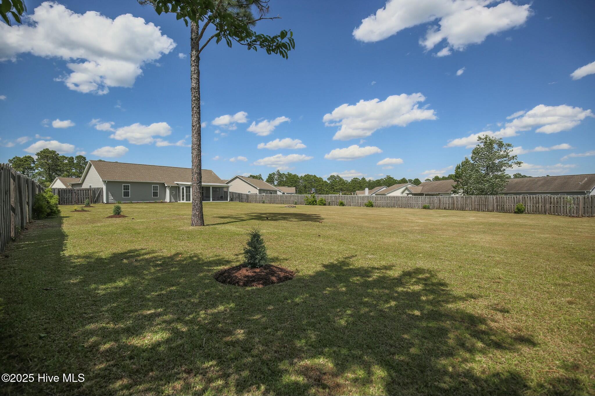 413 Tree Court Holly Ridge, NC 28445 - Photo 32 of 35 tempImage9mAMca