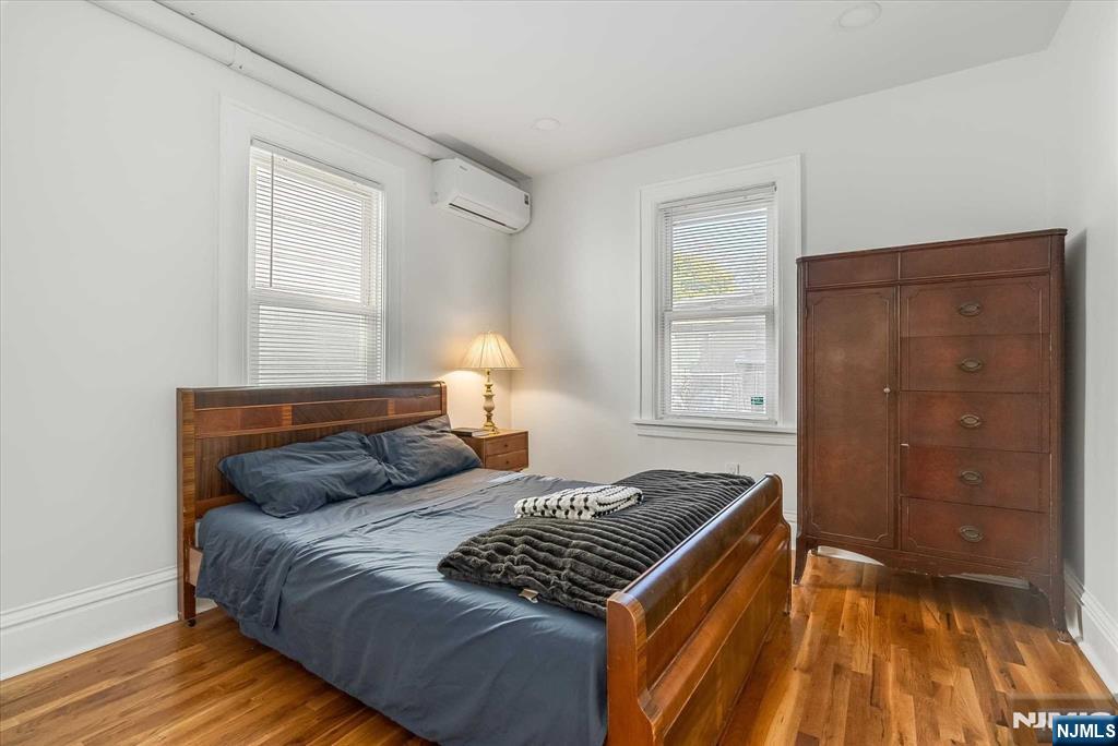 46 James Street Montclair, NJ 07042 - Photo 11 of 15