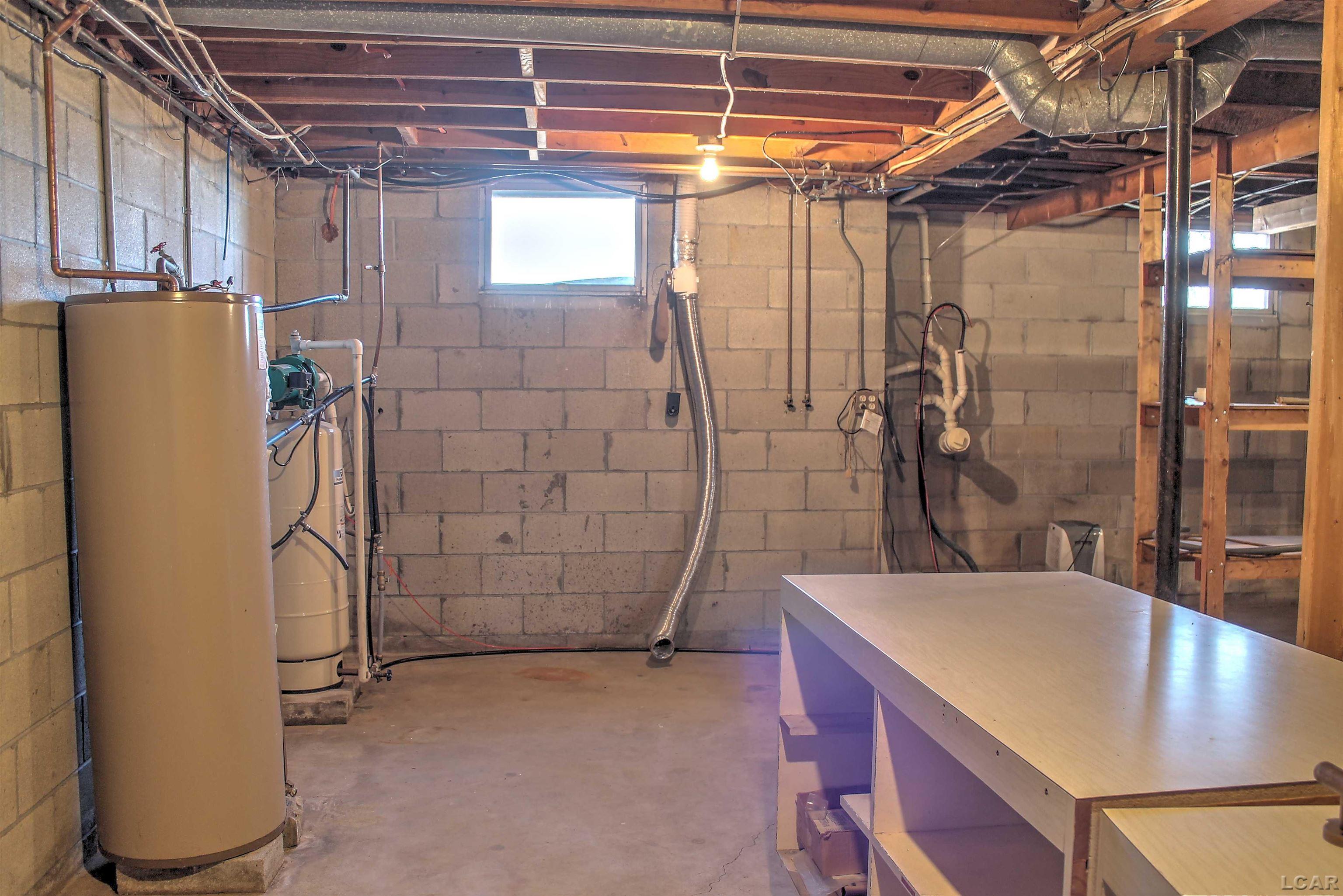 8502 Holloway Road Britton, MI 49229 - Photo 27 of 43 50096716-26.JPG
