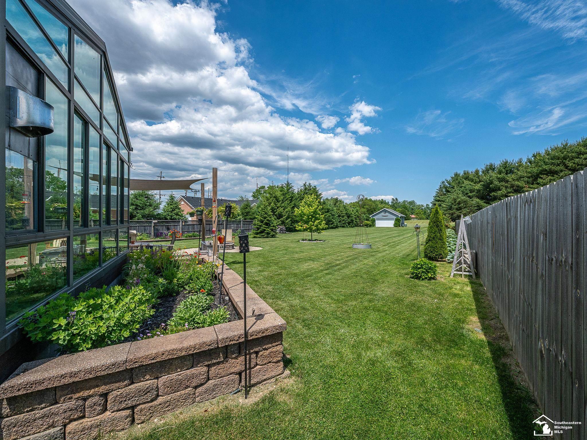 8910 Baldwin Road Monroe, MI 48162 - Photo 46 of 59