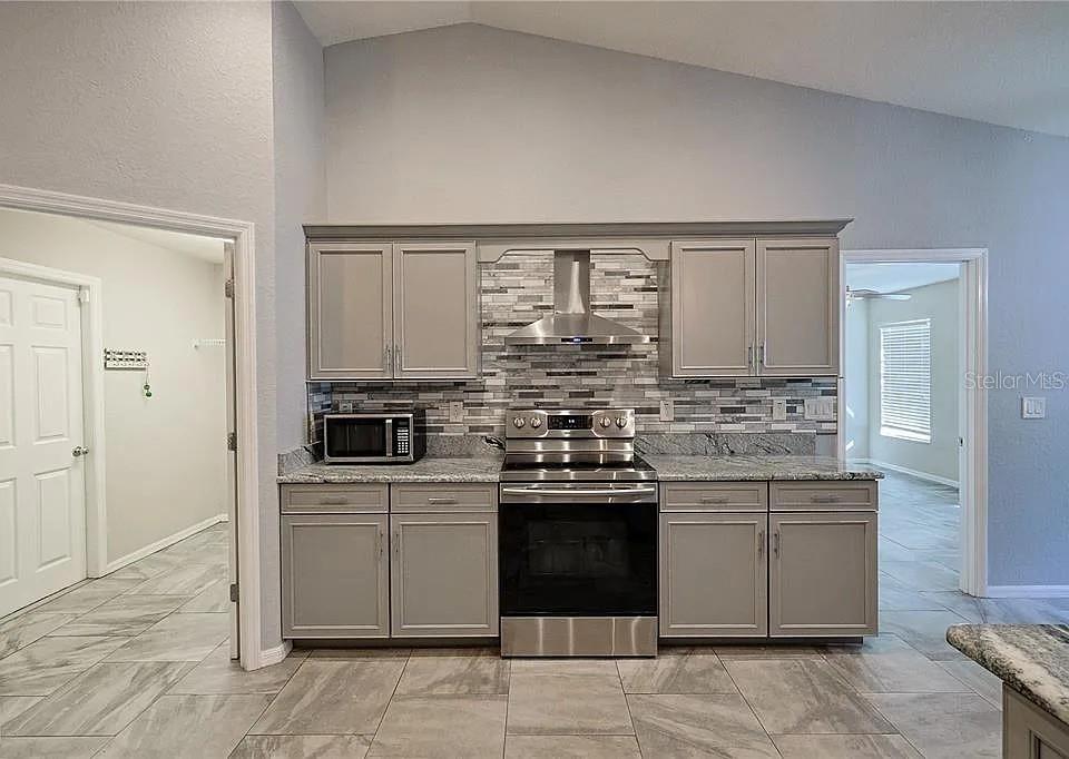 6367 Southwest 117th St Road Ocala, FL 34476 - Photo 7 of 22
