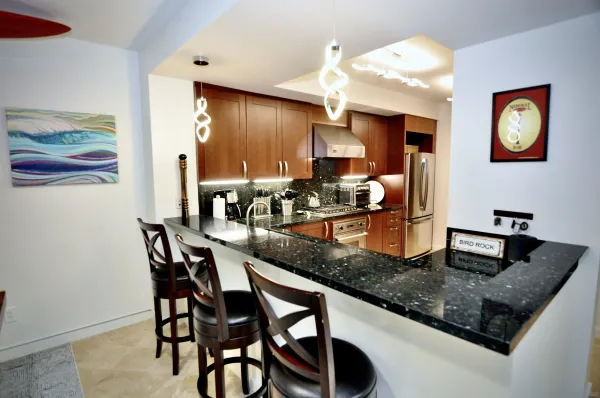 $1,899,000 | 5410 La Jolla Boulevard, Unit A111, La Jolla, CA 92037