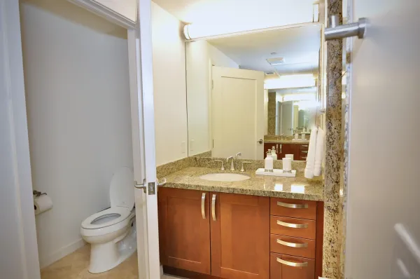 $1,899,000 | 5410 La Jolla Boulevard, Unit A111, La Jolla, CA 92037