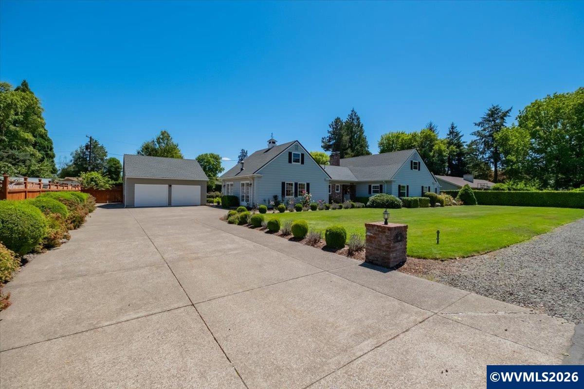 2715 Southwest Park Terrace Albany, OR 97321 - Photo 1 of 50