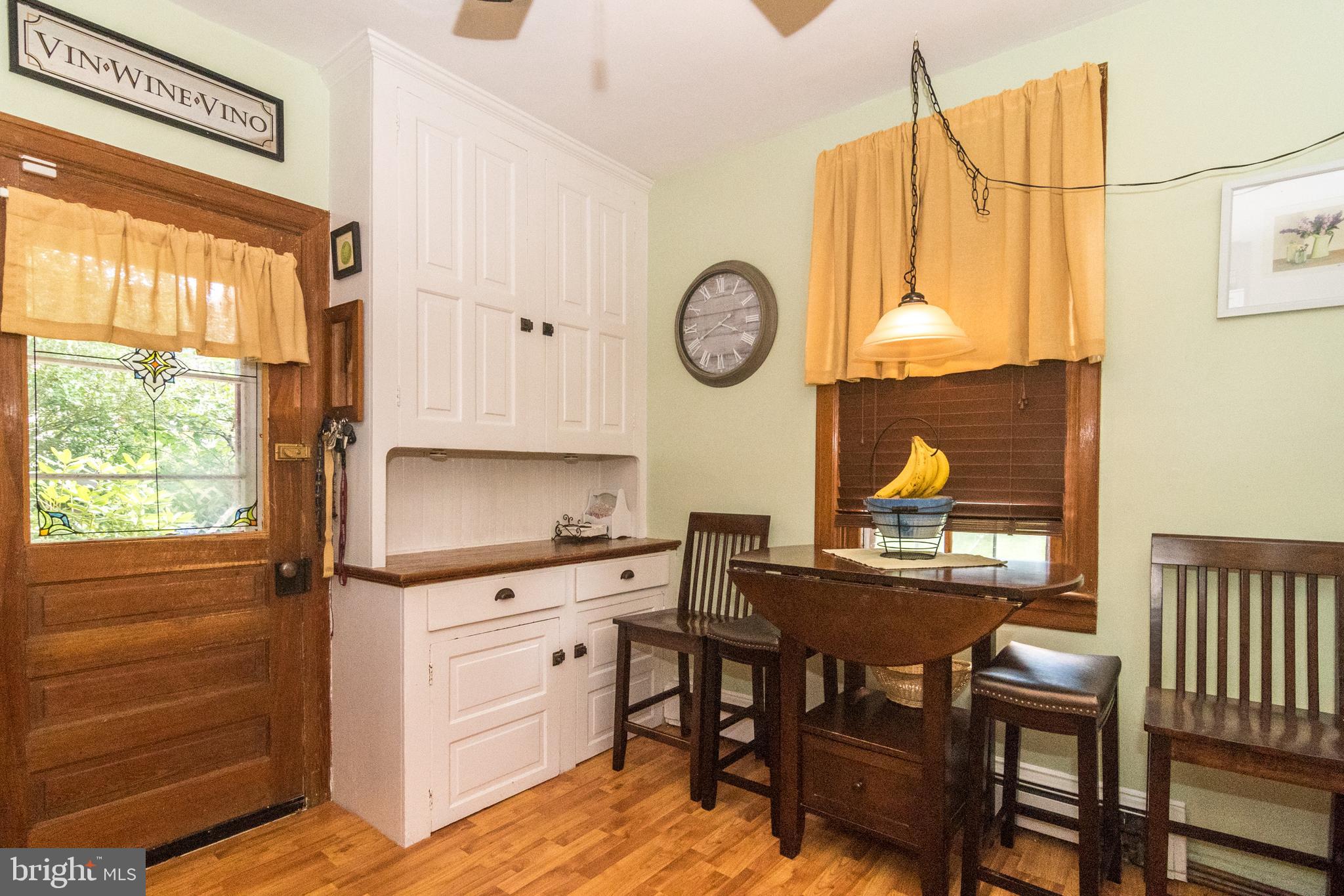 507 Easton Road Riegelsville, PA 18077 - Photo 5 of 31