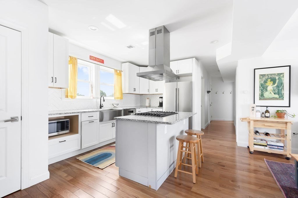 14 Cottage Street, Unit 3 Chelsea, MA 02150 - Photo 4 of 29 Gallery Image 4