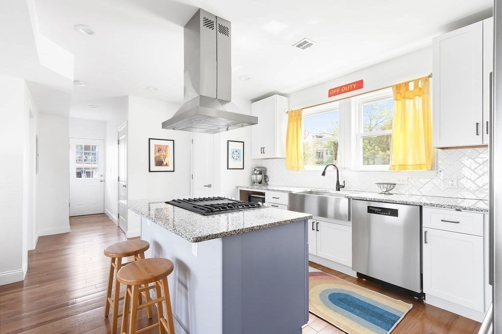 14 Cottage Street, Unit 3 Chelsea, MA 02150 - Photo 6 of 29 Gallery Image 6