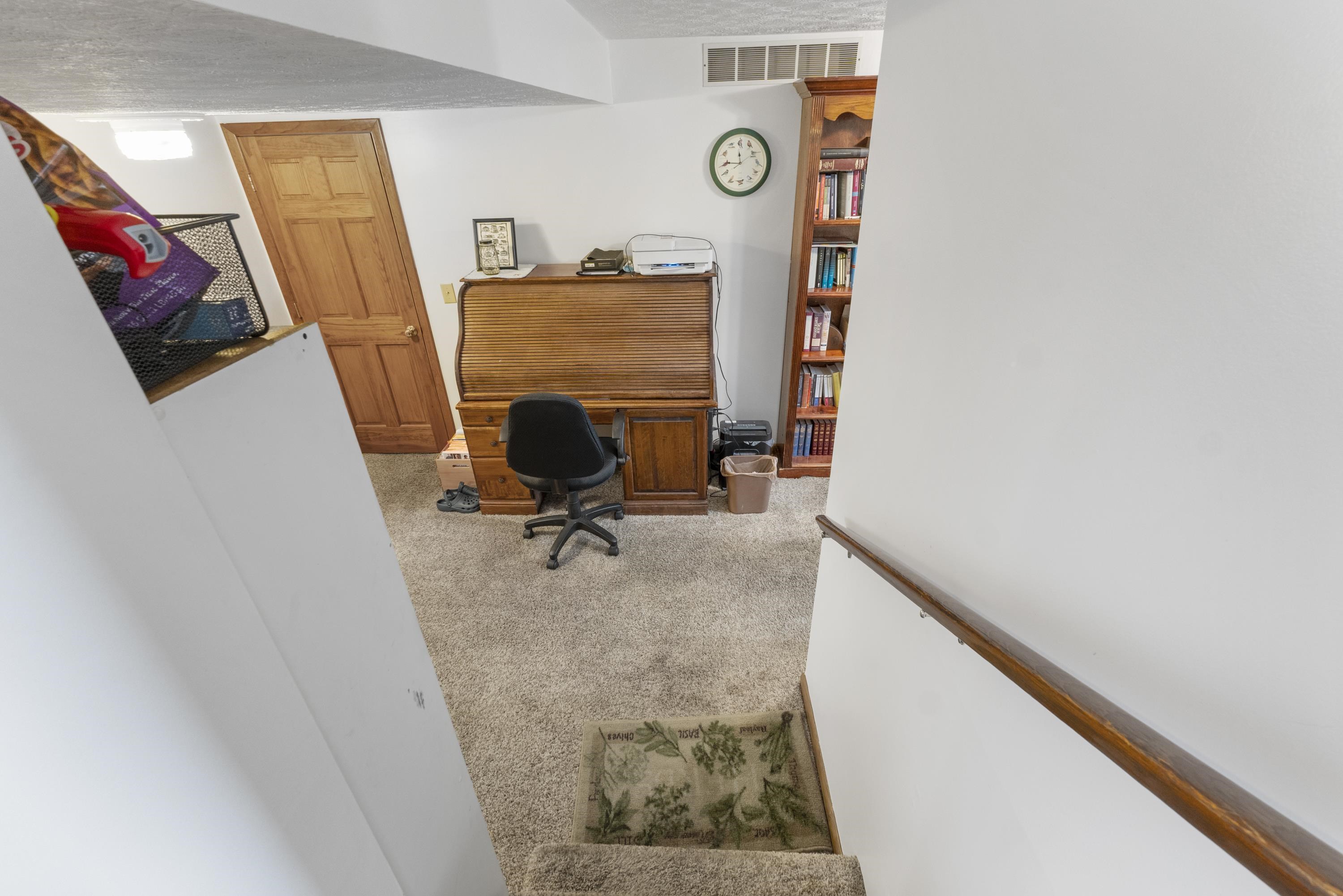 2235 East Thompson Road Ashland, KY 41102 - Photo 30 of 42