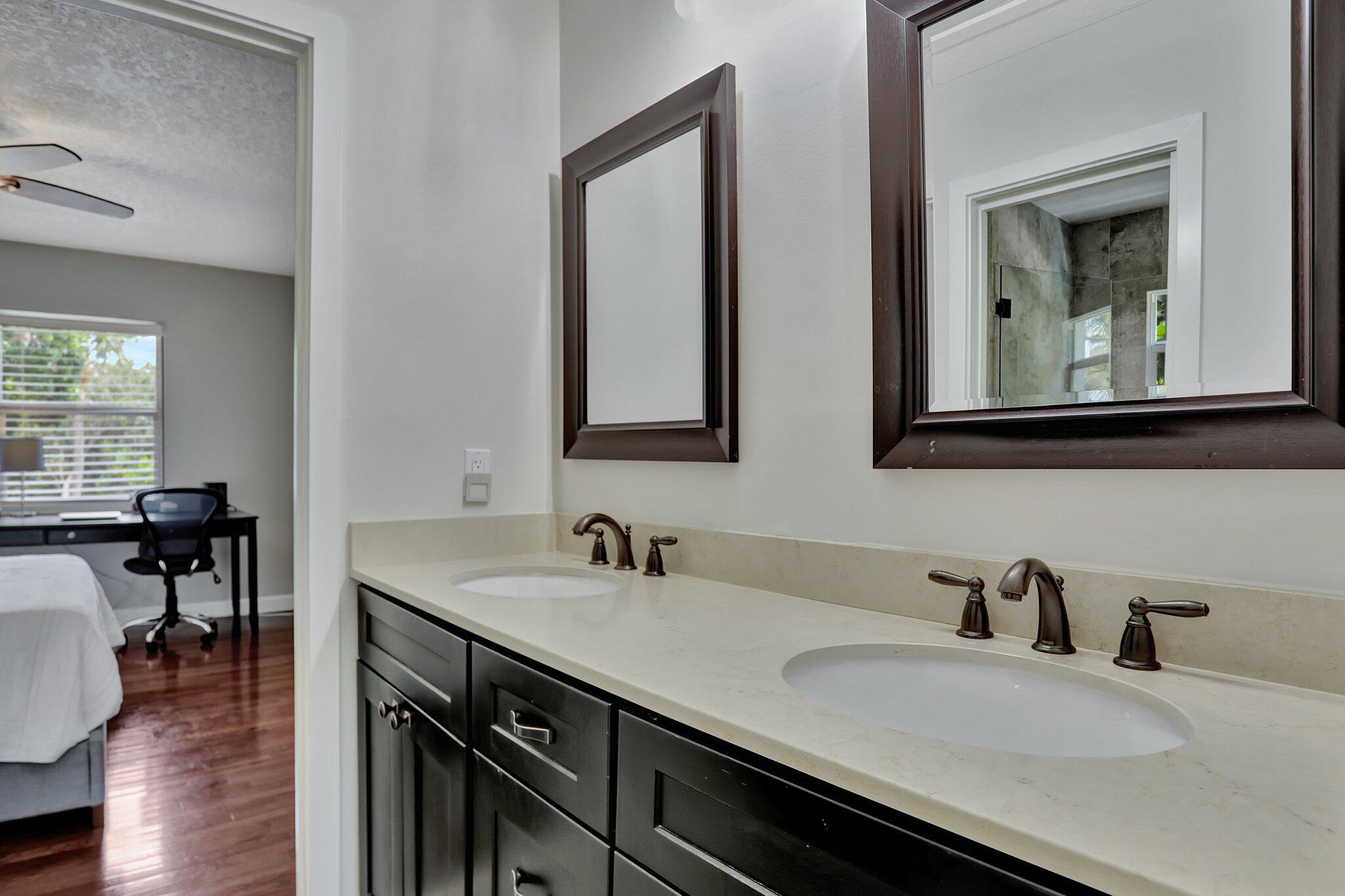 840 Southwest 22nd Street Boca Raton, FL 33486 - Photo 28 of 50 Bath