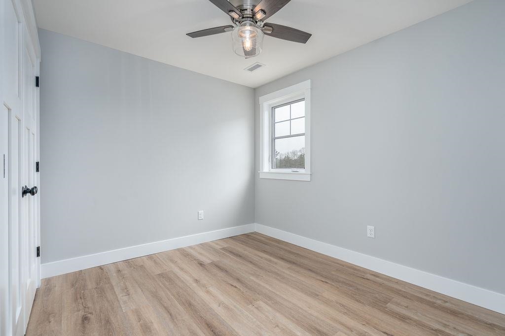 382 North River Road Epping, NH 03042 - Photo 16 of 28
