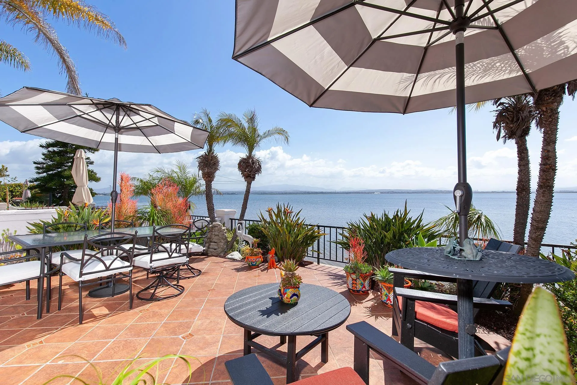 5 Aruba Bend Coronado, CA 92118 - Photo 21 of 40 a view of a chairs and table in patio
