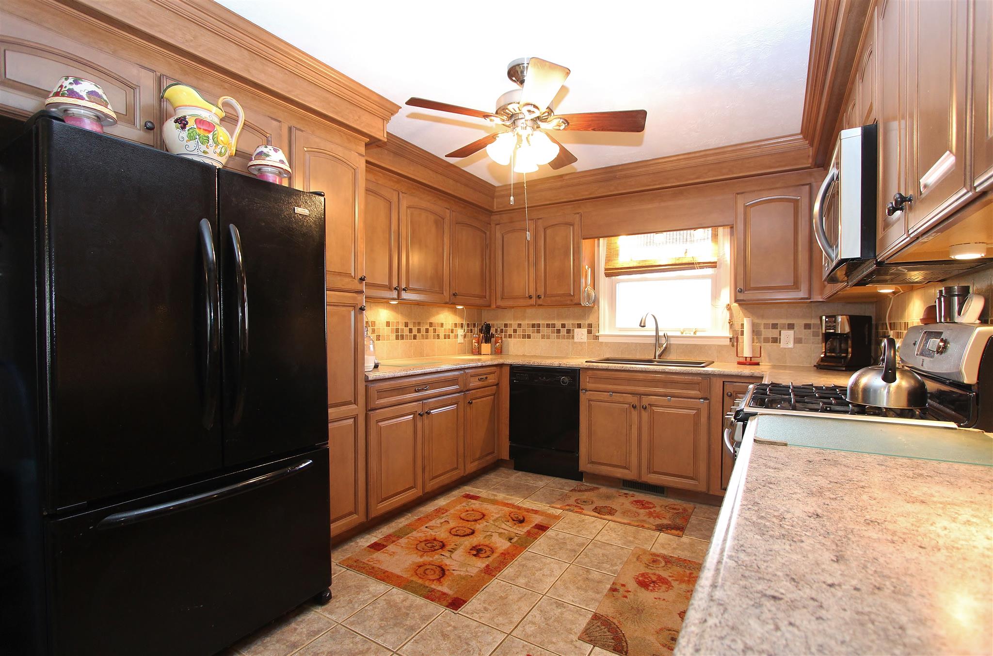 1332 Sun Valley Road Clarksville, TN 37040 - Photo 1 of 10 Gallery Image 1