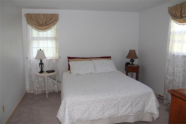 228 Shaw Farm Road Holliston, MA 01746 - Photo 11 of 22 Gallery Image 11