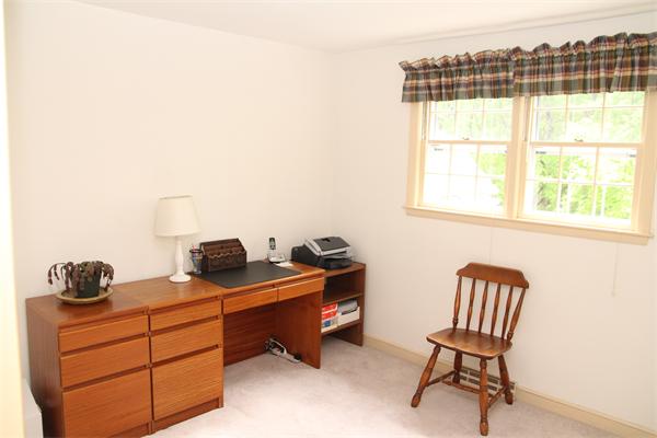228 Shaw Farm Road Holliston, MA 01746 - Photo 14 of 22 Gallery Image 14