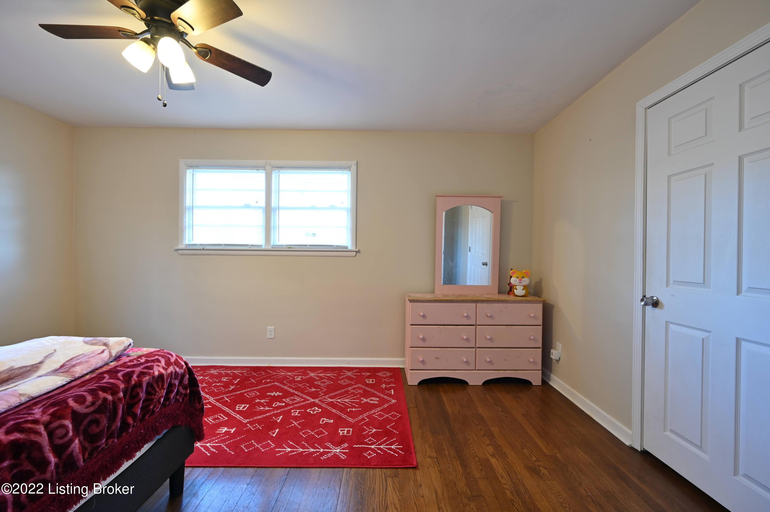 7114 Manslick Road Louisville, KY 40214 - Photo 18 of 37 bedroom