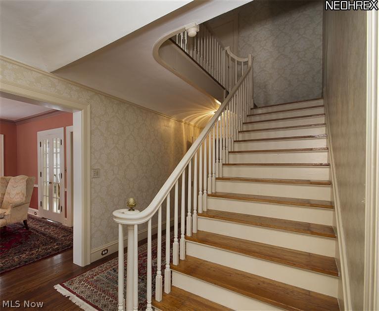 2707 Colchester Road Cleveland, OH 44106 - Photo 13 of 25