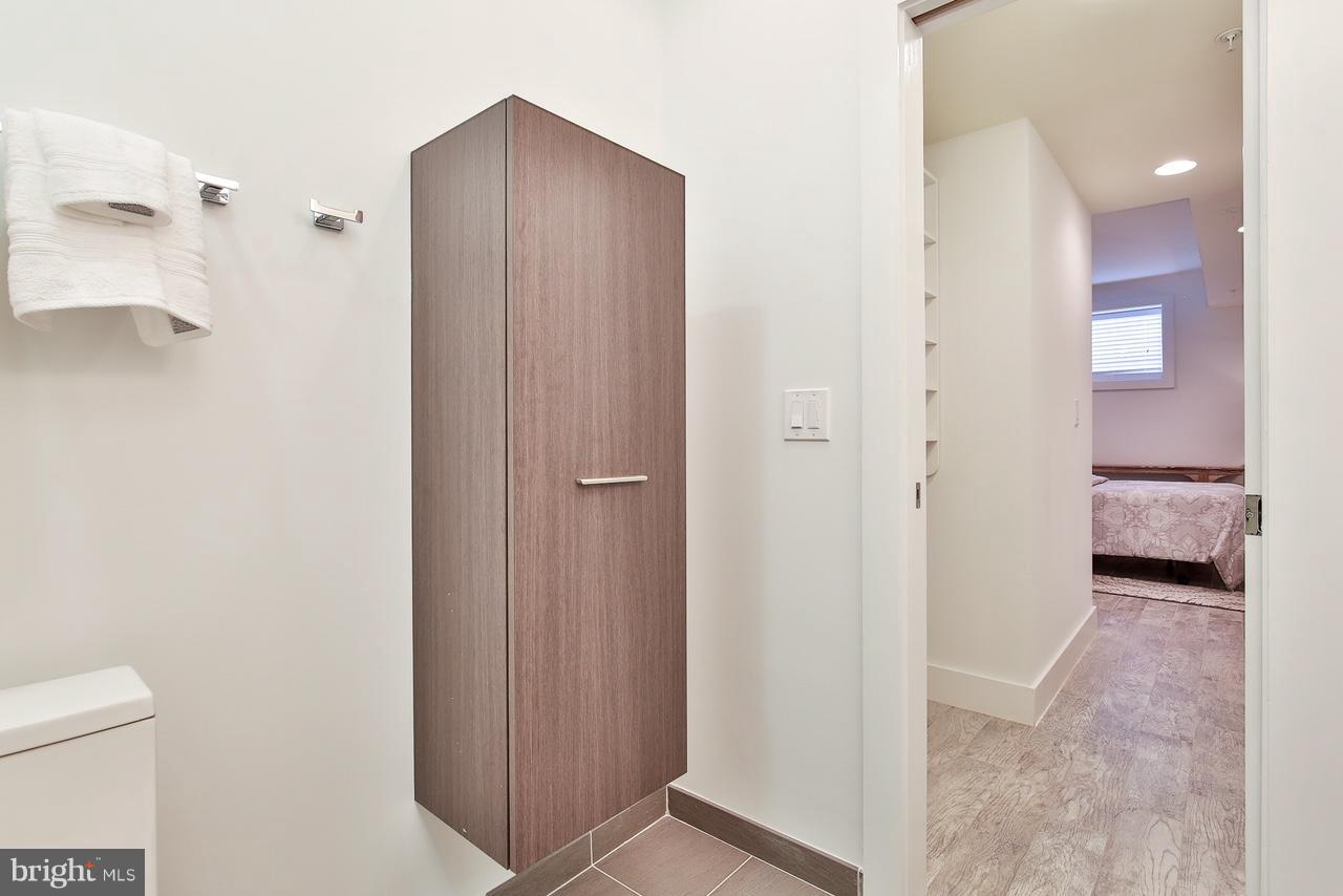1837 Kalorama Road Northwest, Unit B Washington, DC 20009 - Photo 11 of 17 Interior (General)