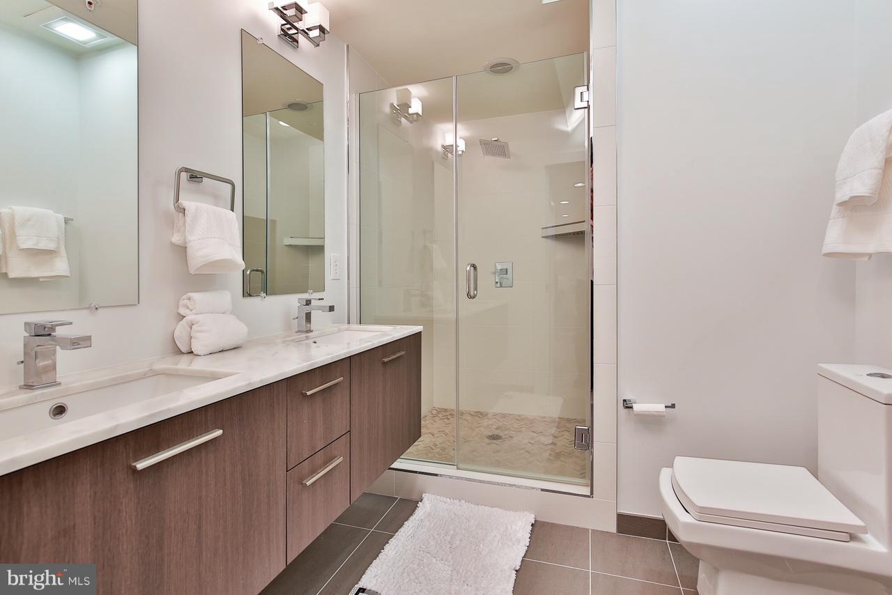 1837 Kalorama Road Northwest, Unit B Washington, DC 20009 - Photo 10 of 17 Interior (General)