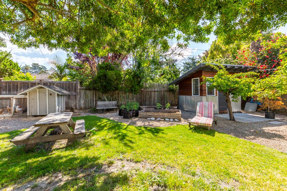 314 Spring Street Santa Cruz, CA 95060 - Photo 18 of 19 Gallery Image 18