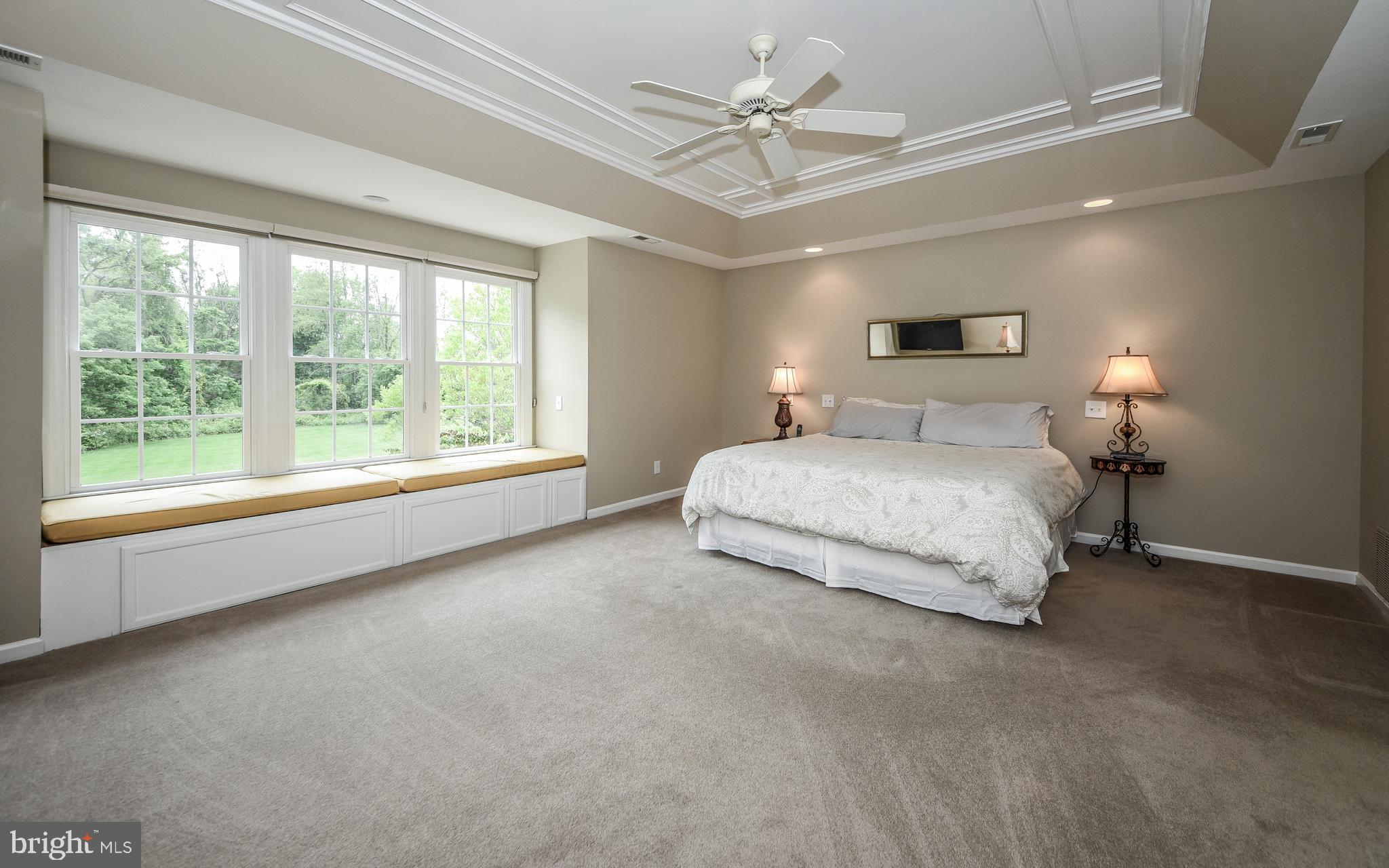 124 Clover Road Ivyland, PA 18974 - Photo 18 of 41 Primary Bedroom