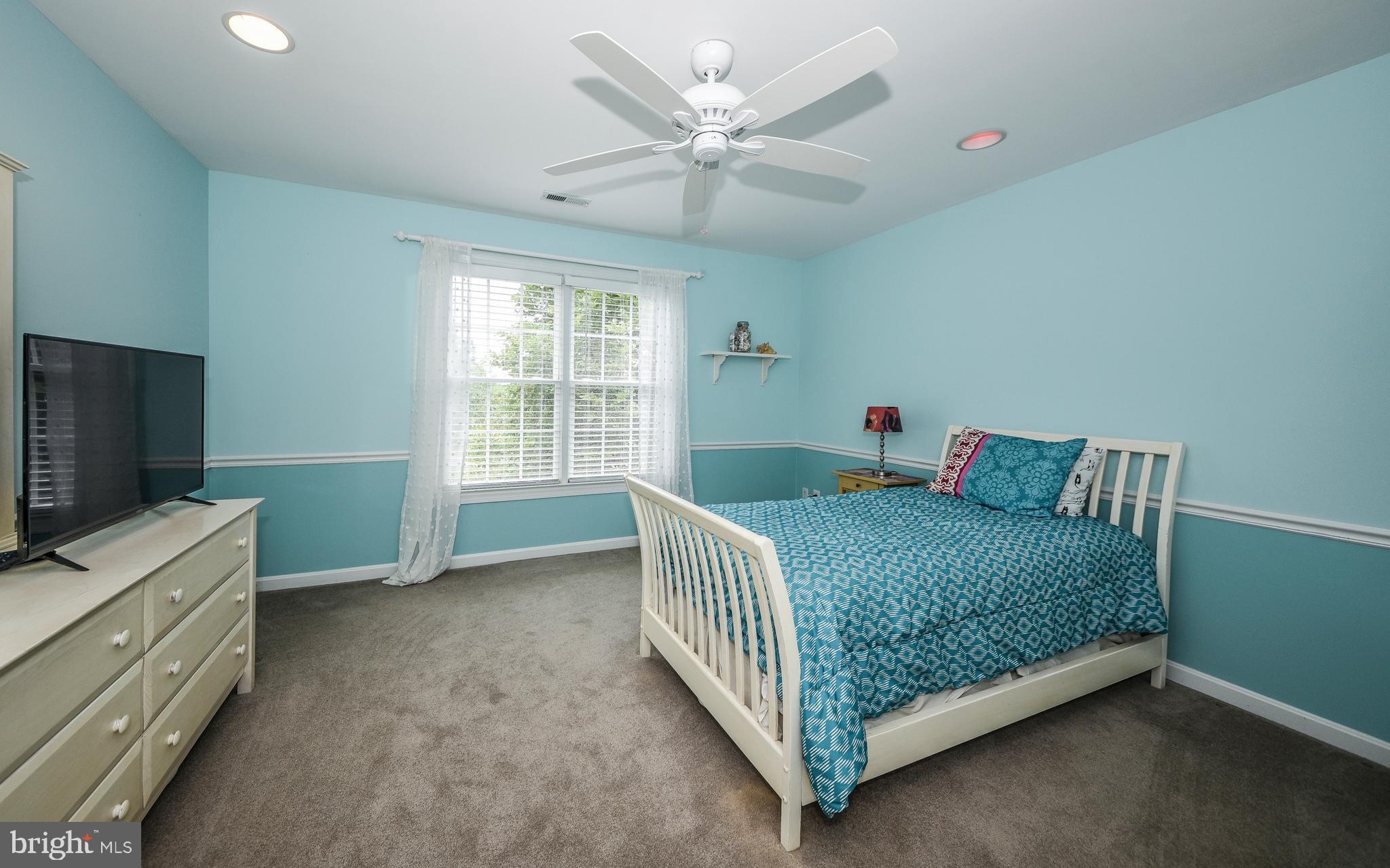 124 Clover Road Ivyland, PA 18974 - Photo 24 of 41 Bedroom 3