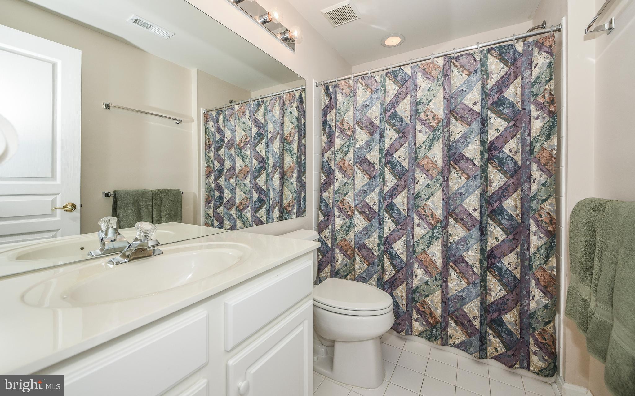 124 Clover Road Ivyland, PA 18974 - Photo 31 of 41 Basement Full Bath