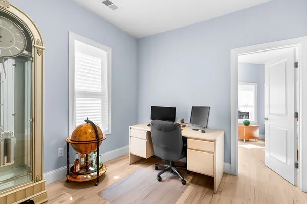 $3,800 | 7 Waumbeck Street, Unit 3, Boston, MA 02121