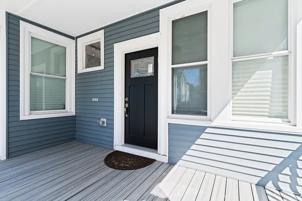 $3,800 | 7 Waumbeck Street, Unit 3, Boston, MA 02121