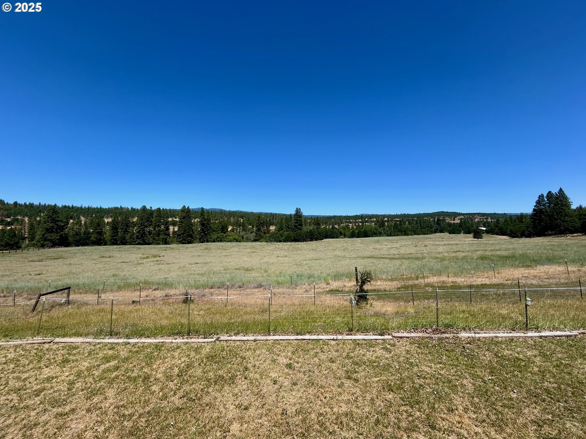 195 Woodland Road Goldendale, WA 98620 - Photo 10 of 44 Laundry