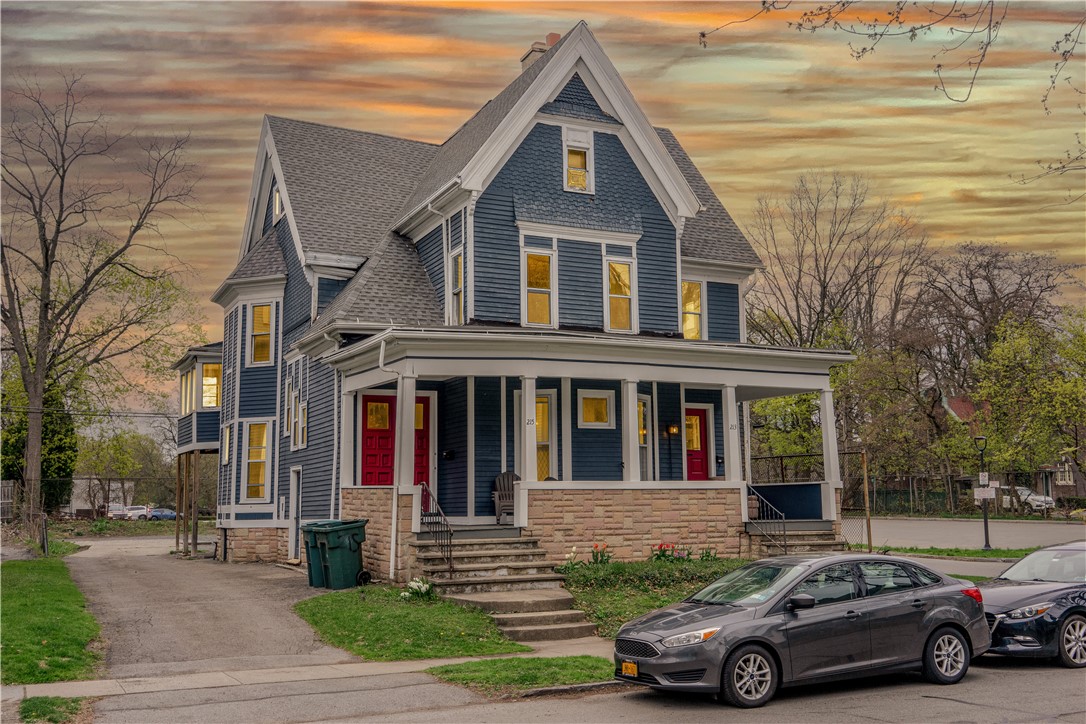 213-215 Oxford Street Rochester, NY 14607 - Photo 1 of 28