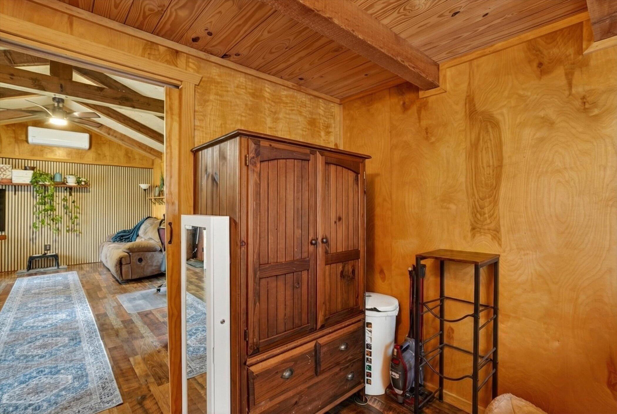 5135 11 MIle Road Burlington, MI 49029 - Photo 15 of 28 15-5135-11-MIle-Rd-WindowStill-Photograp