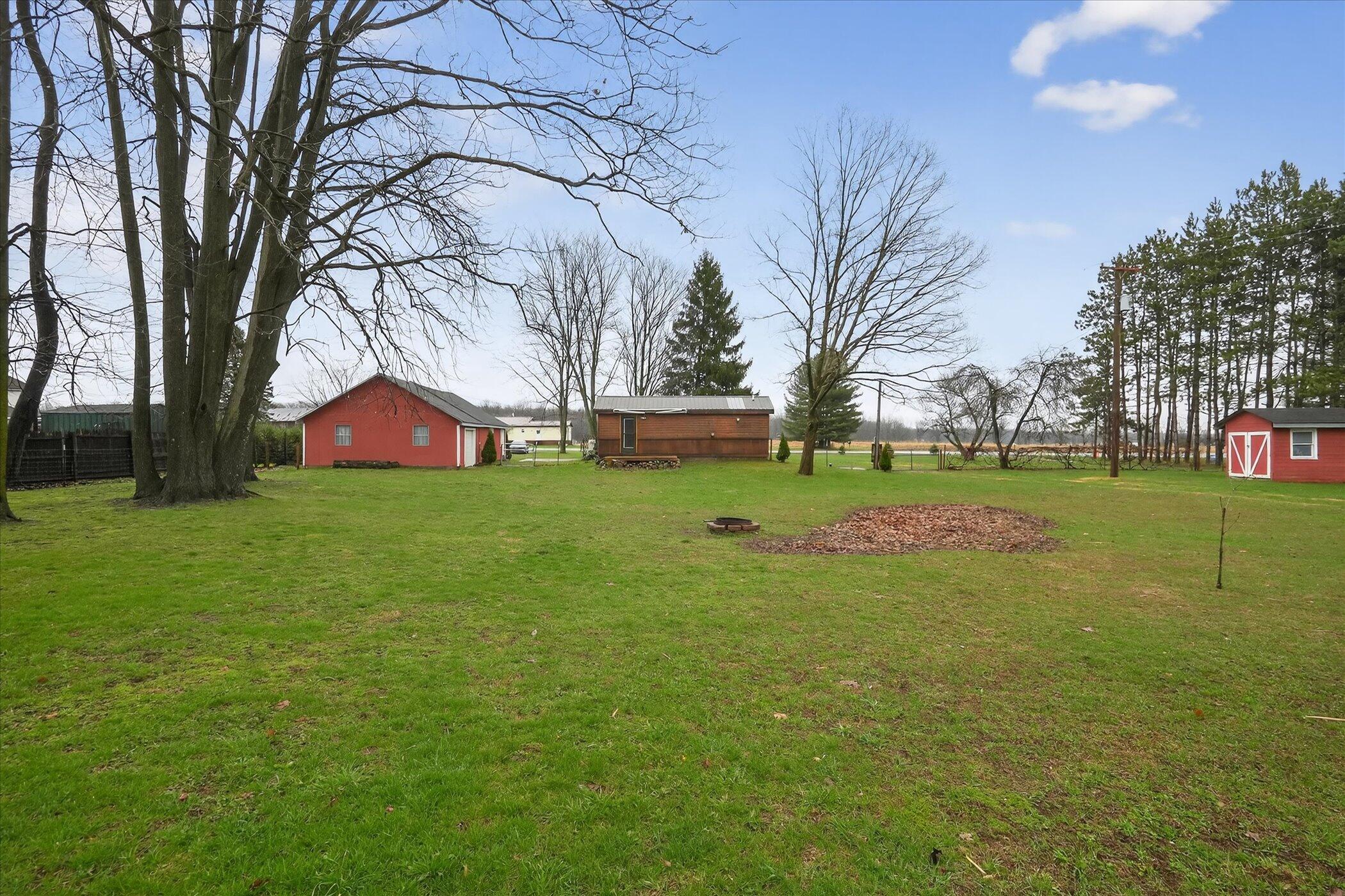 5135 11 MIle Road Burlington, MI 49029 - Photo 24 of 28 24-5135-11-MIle-Rd-WindowStill-Photograp