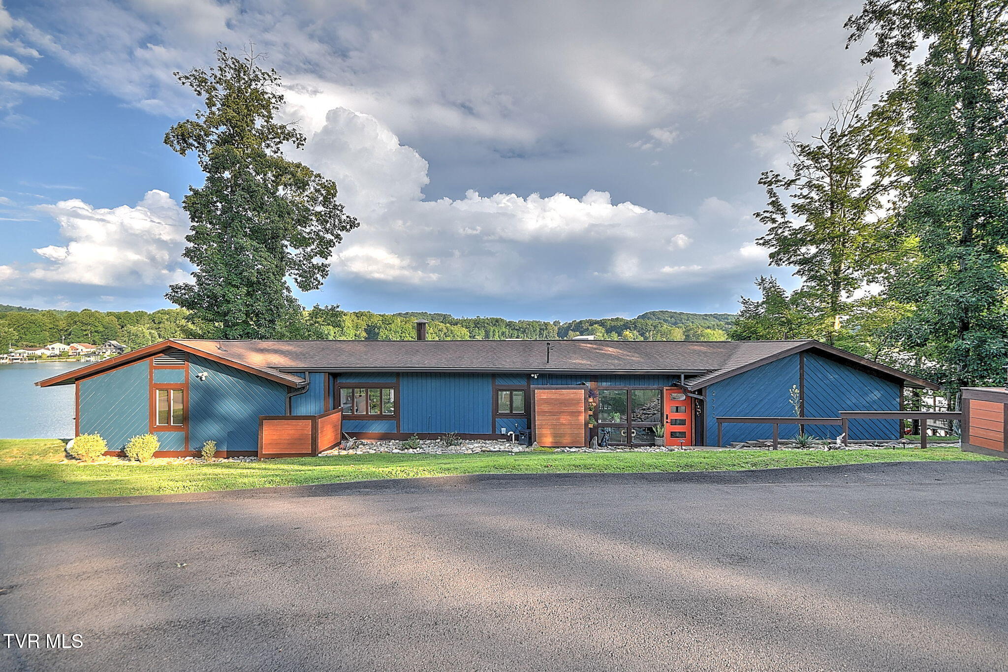2772 Devault Bridge Road Piney Flats, TN 37686 - Photo 1 of 91 2-web-or-mls-2772 Devault Bridge GUnit-3