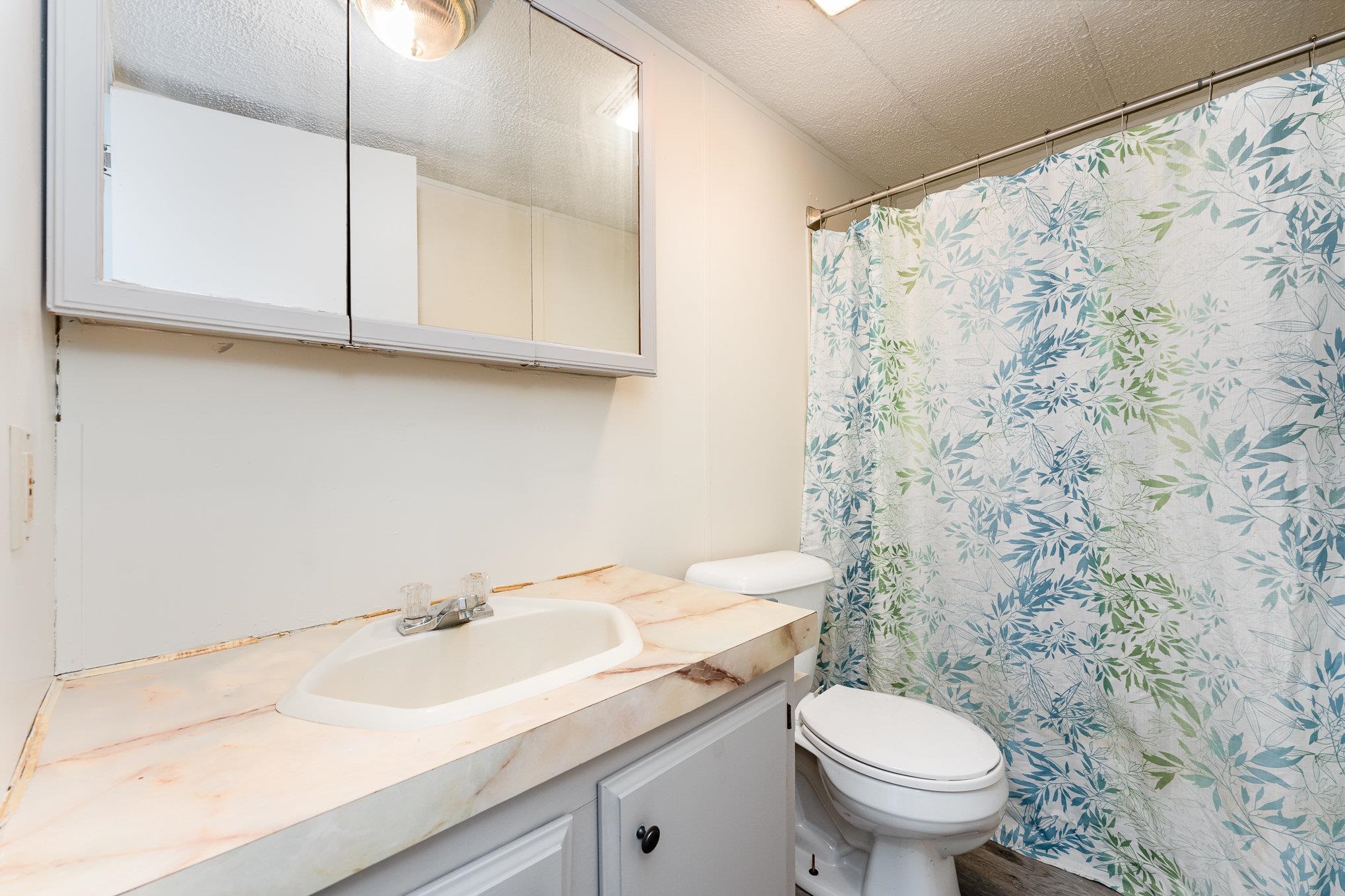 405 35th Street Bay City, MI 48708 - Photo 12 of 21 Gallery Image 12