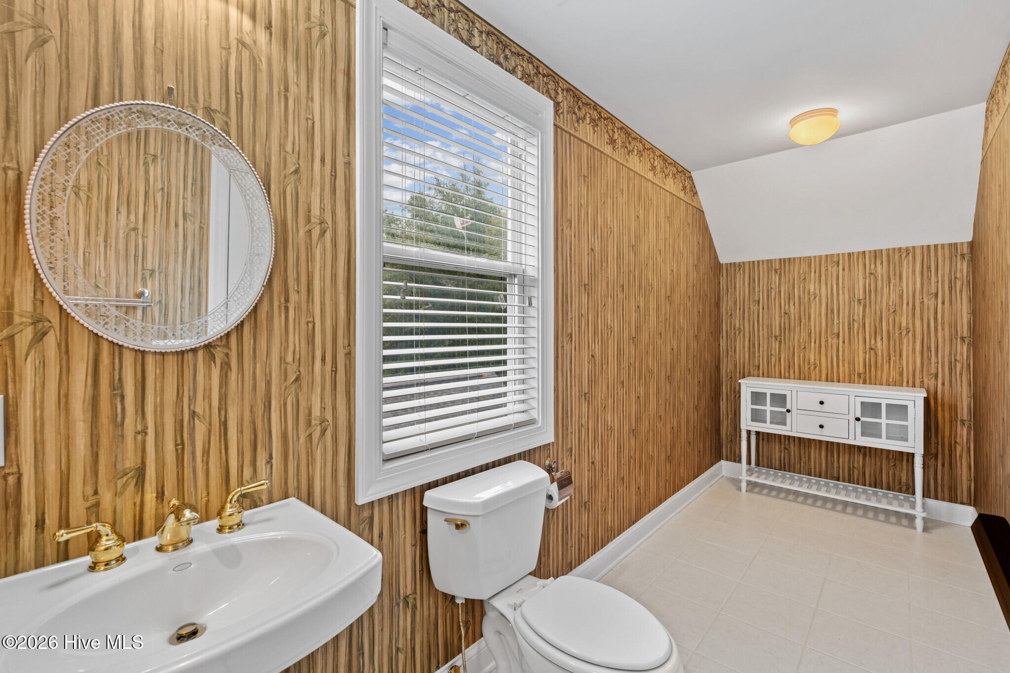 2625 Seashore Road Southwest Supply, NC 28462 - Photo 53 of 61 3rd Floor Ensuite