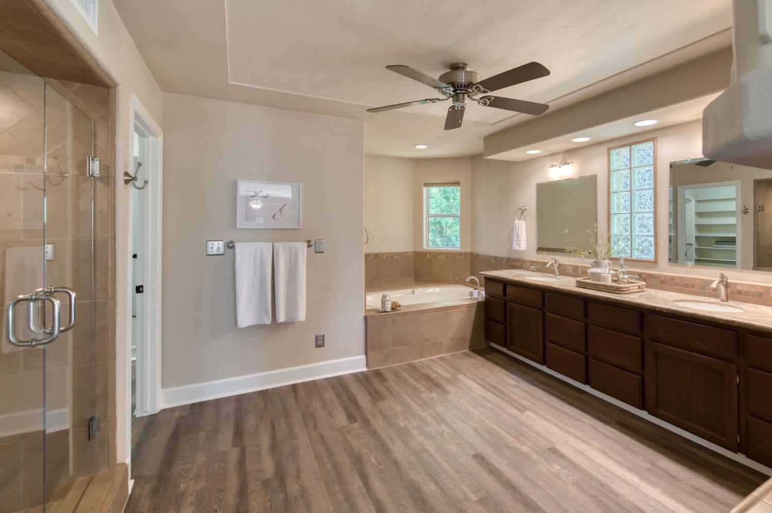 9465 North Madison Ridge Road Fresno, CA 93720 - Photo 20 of 34