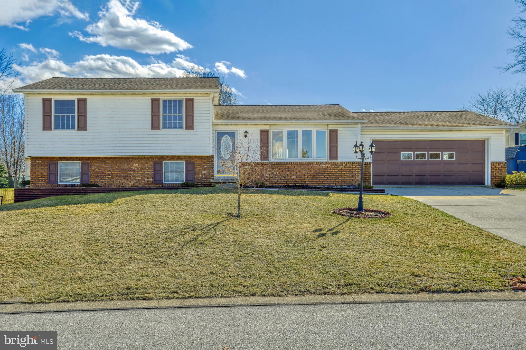 45 Allen Drive Hanover, PA 17331 - Photo 3 of 44 Gallery Image 3