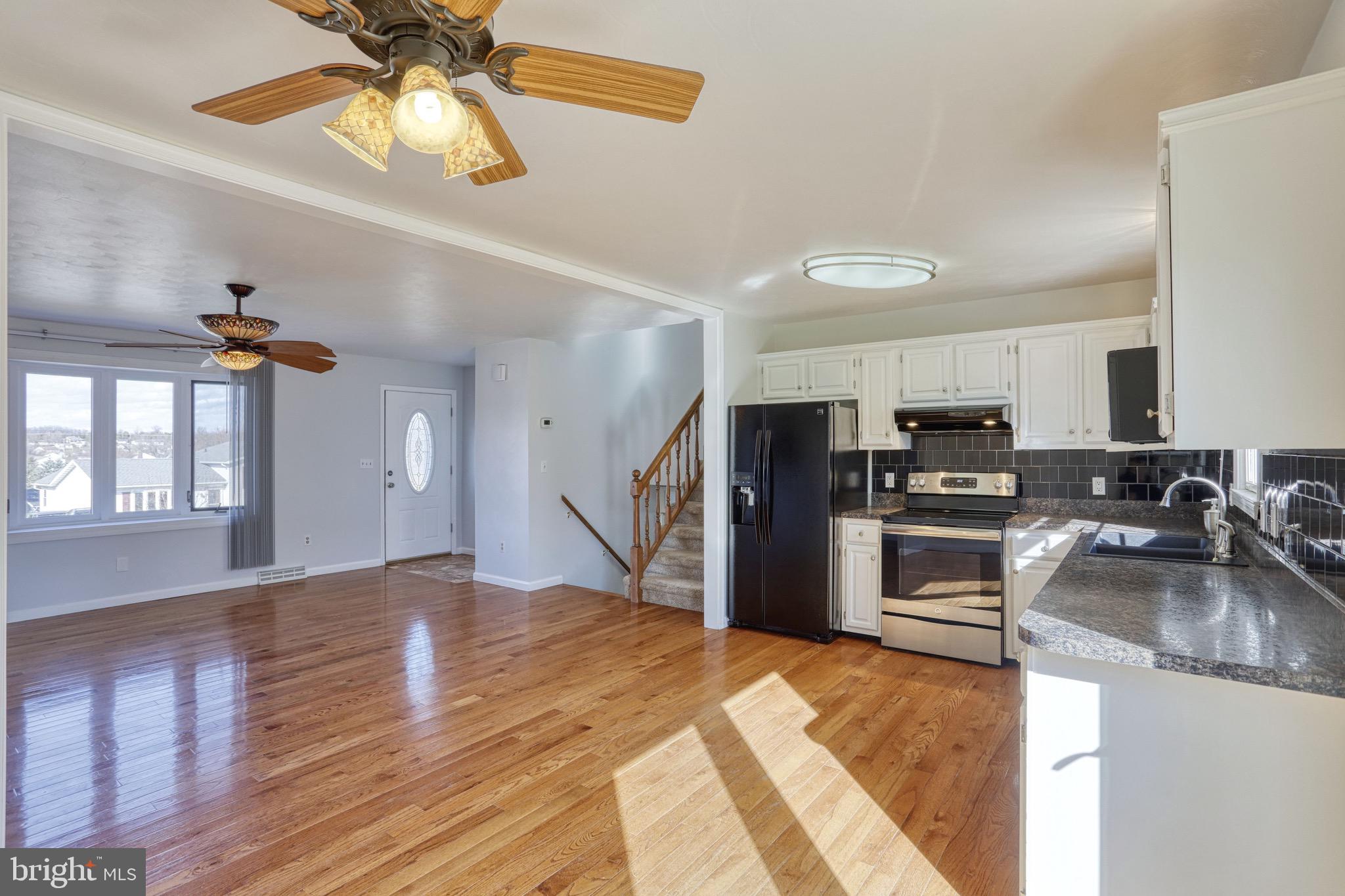 45 Allen Drive Hanover, PA 17331 - Photo 9 of 44 Gallery Image 9