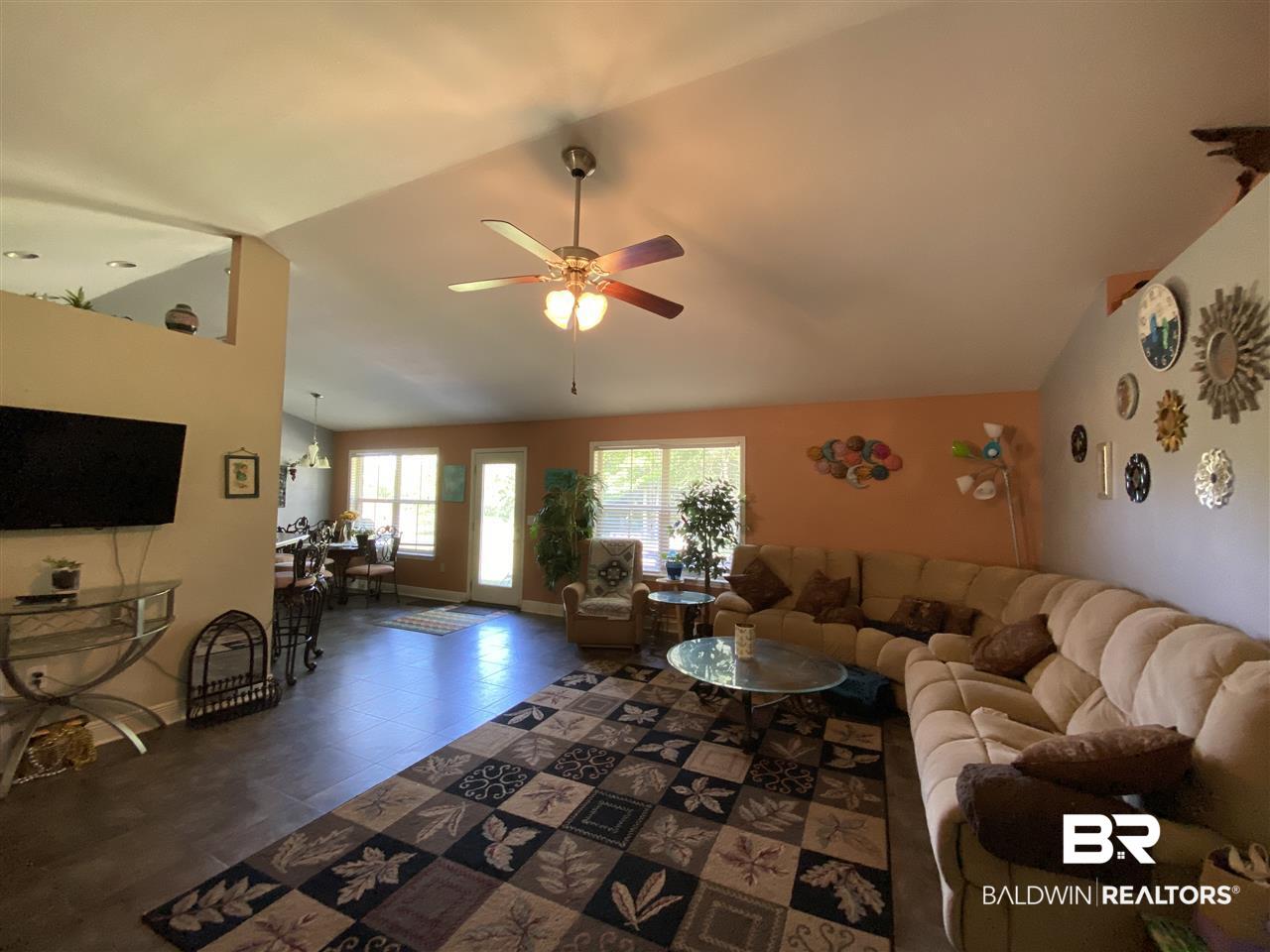 607 Fulton Loop Foley, AL 36535 - Photo 3 of 20 Natural Light