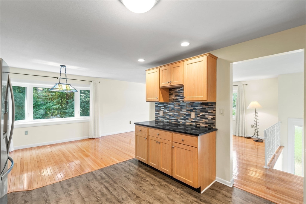 33 Heritage Road Billerica, MA 01821 - Photo 10 of 31 Gallery Image 10