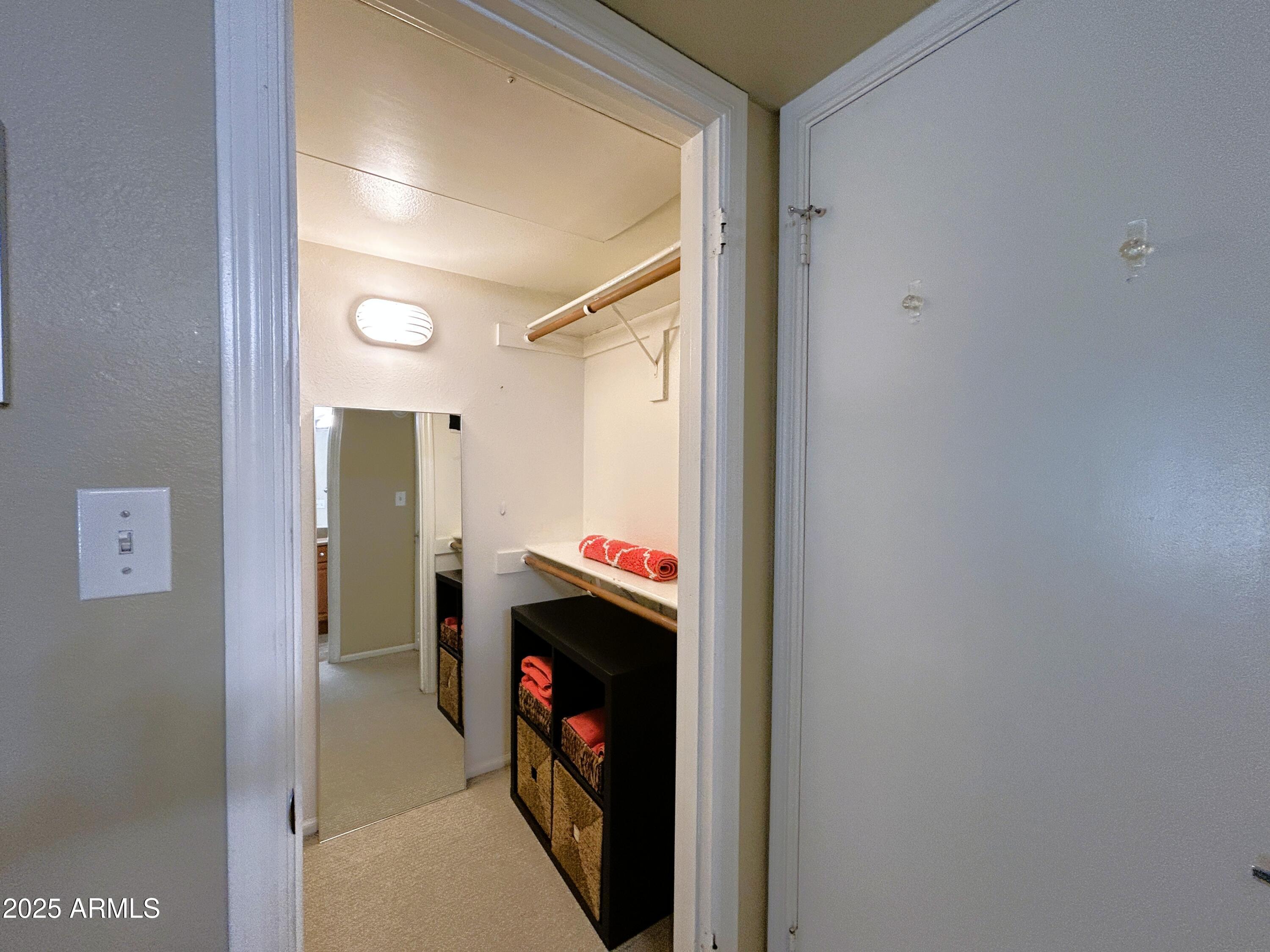 10055 East Mountainview Lake Drive, Unit 2059 Scottsdale, AZ 85258 - Photo 20 of 34 a room that has a washer and dryer