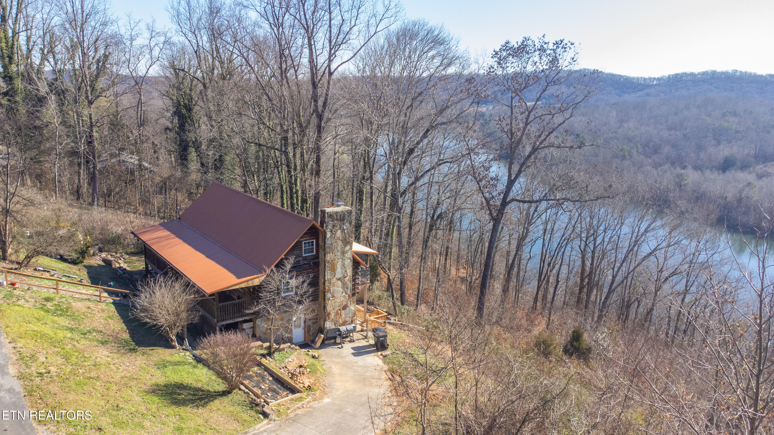 191 Hudson Lane Clinton, TN 37716 - Photo 10 of 60 191 Hudson Lane - Drone-8