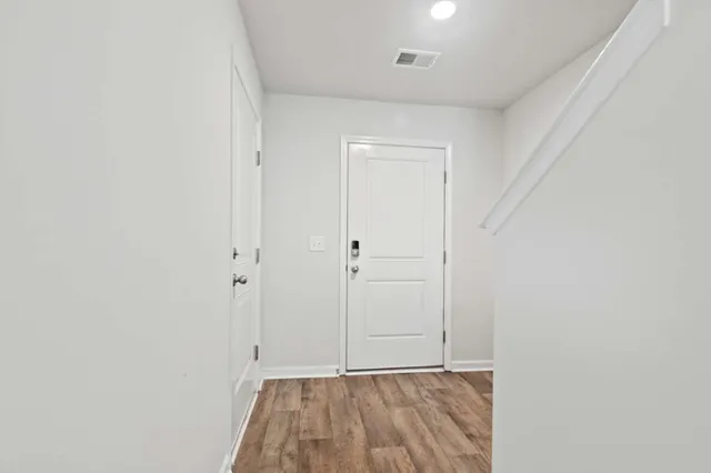 $2,200 | 111 Cozy Nest Way, Summerville, SC 29483