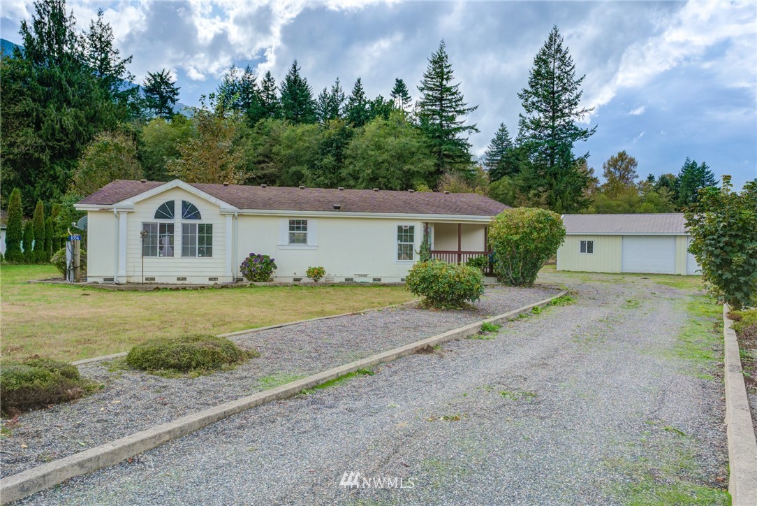 8356 Pinelli Road Sedro-Woolley, WA 98284 - Photo 3 of 24 Gallery Image 3