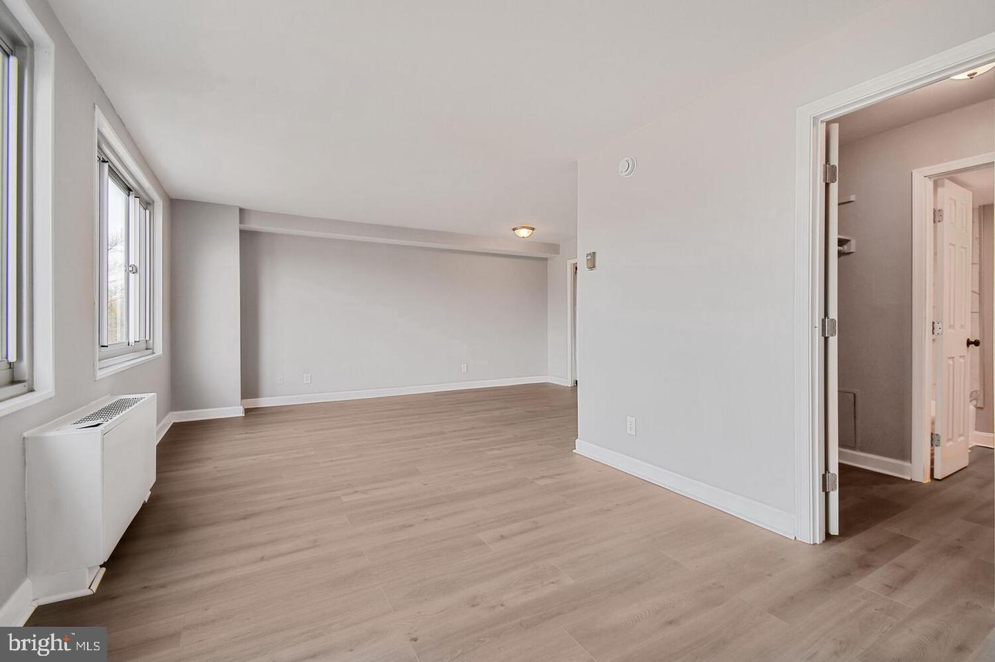1900 Lyttonsville Road, Unit 819 Silver Spring, MD 20910 - Photo 15 of 27 Gallery Image 15