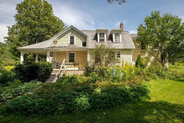 $464,500 | 120 Village Street, Dorset, VT 05253