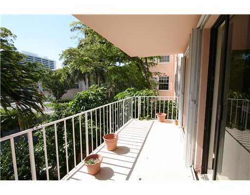 869 Via Cabana, Unit 2A Boca Raton, FL 33432 - Photo 11 of 16 Additional Photo