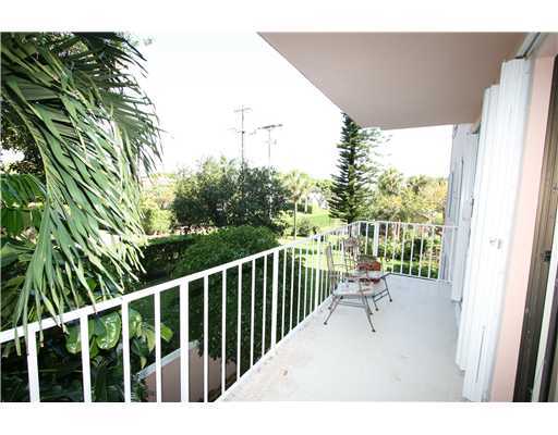 869 Via Cabana, Unit 2A Boca Raton, FL 33432 - Photo 13 of 16 Additional Photo